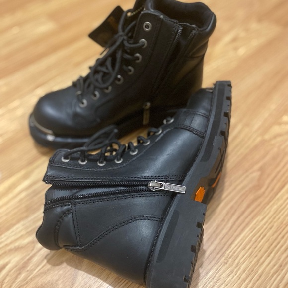 Harley Davidson beautiful new - Picture 7 of 10